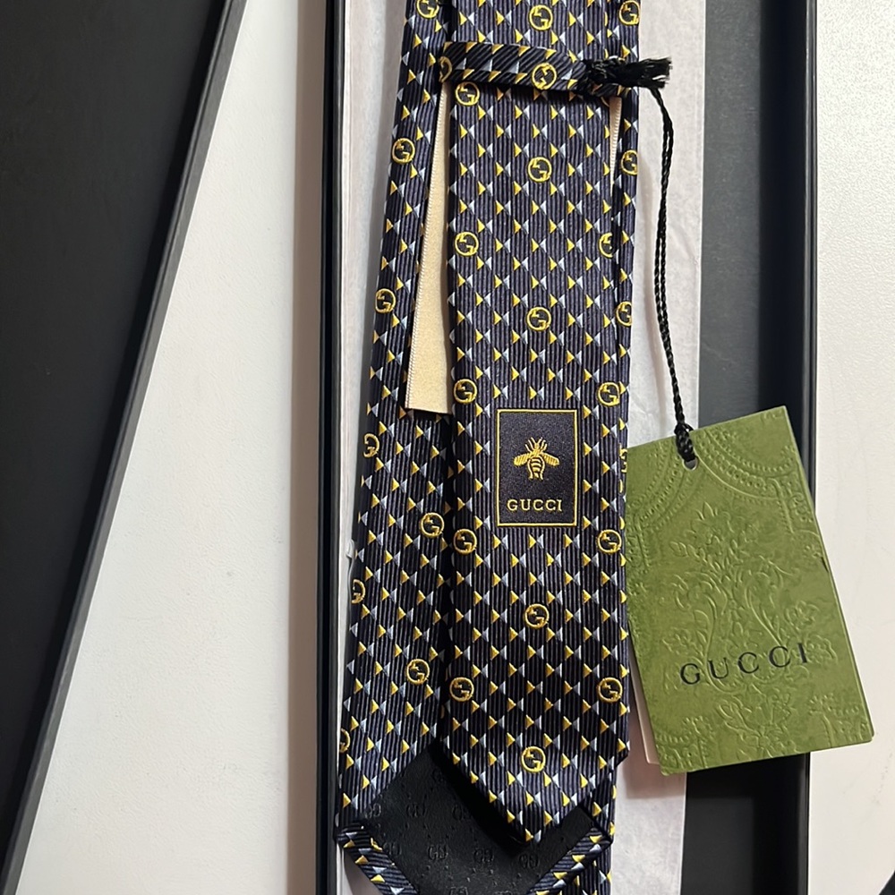 Gucci Patterned Ties Set - Picture 3 of 7